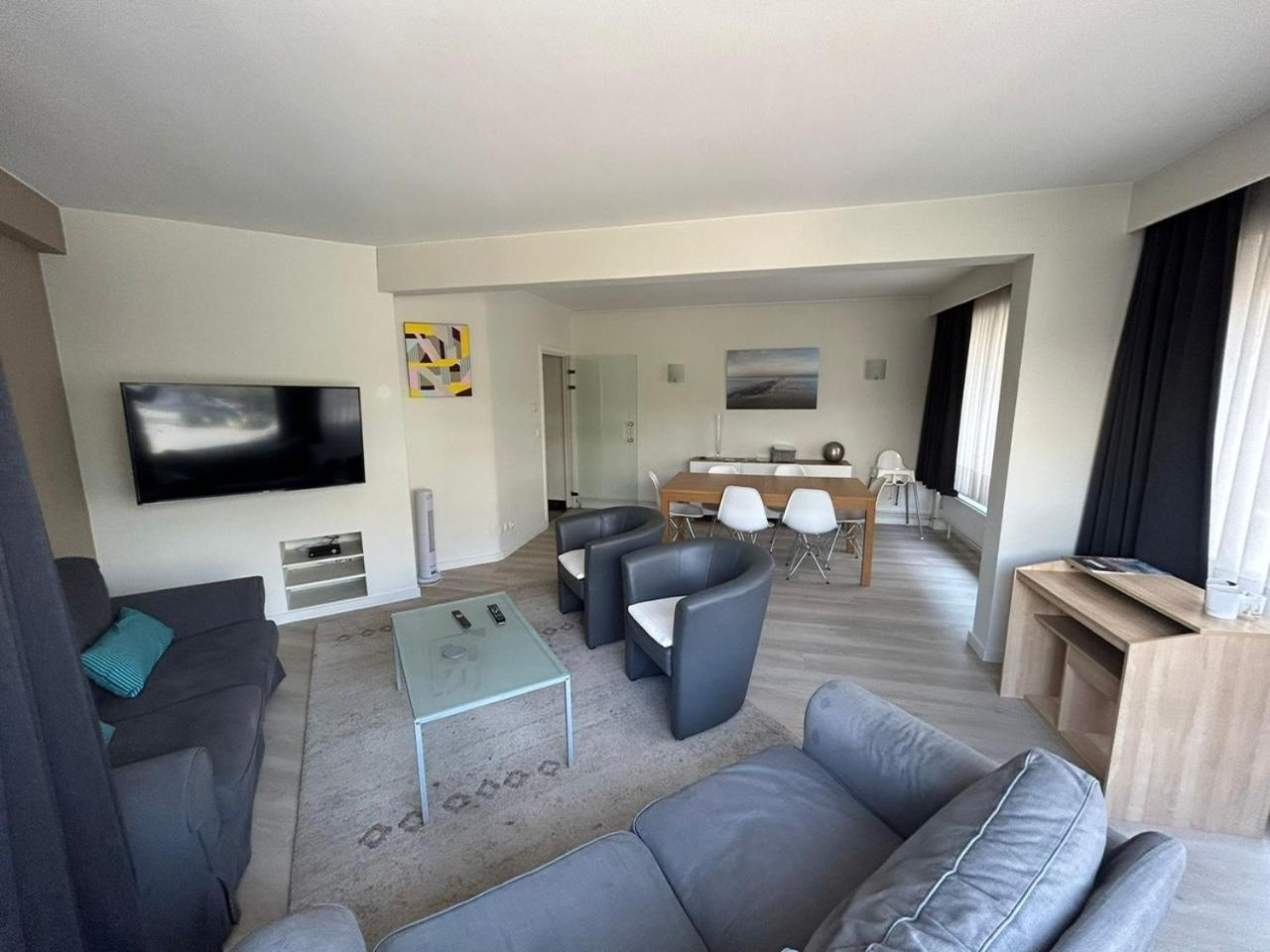 3 Bedroom Apartment Nearby The Sea Ostenda Esterno foto