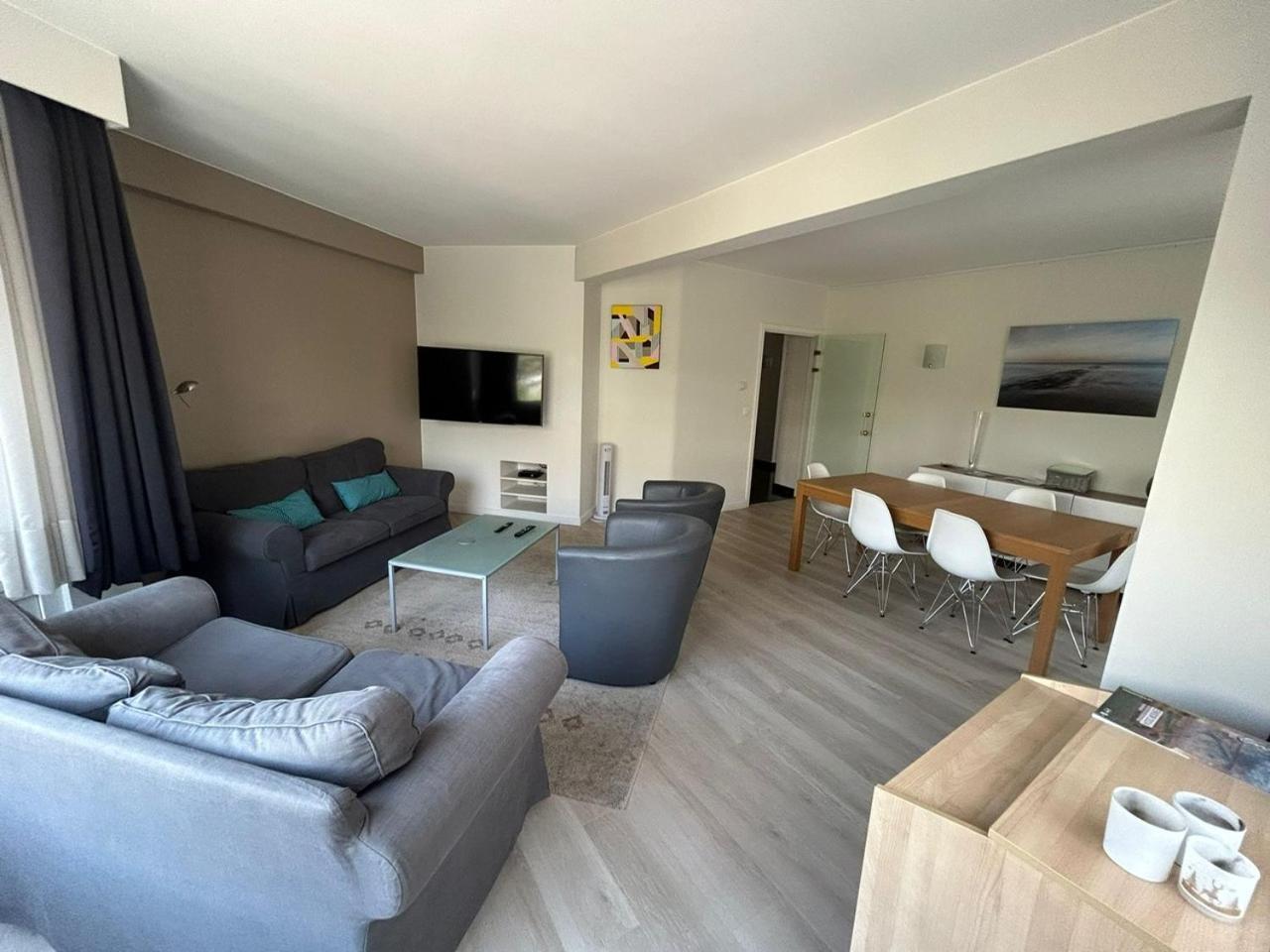 3 Bedroom Apartment Nearby The Sea Ostenda Esterno foto
